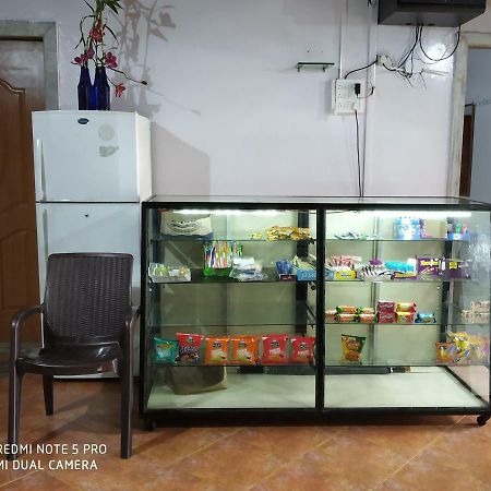 Hotel Ashoka Лонавала Экстерьер фото