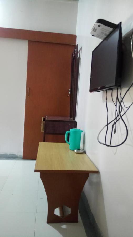 Hotel Ashoka Лонавала Экстерьер фото