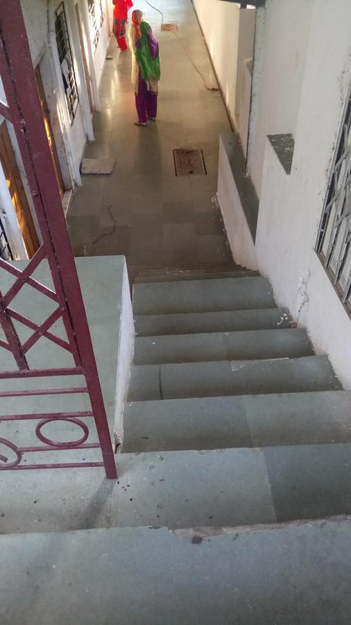 Hotel Ashoka Лонавала Экстерьер фото